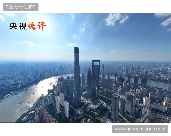 武汉三镇文化融合与经济发展新动能：从传统到现代的变革与创新